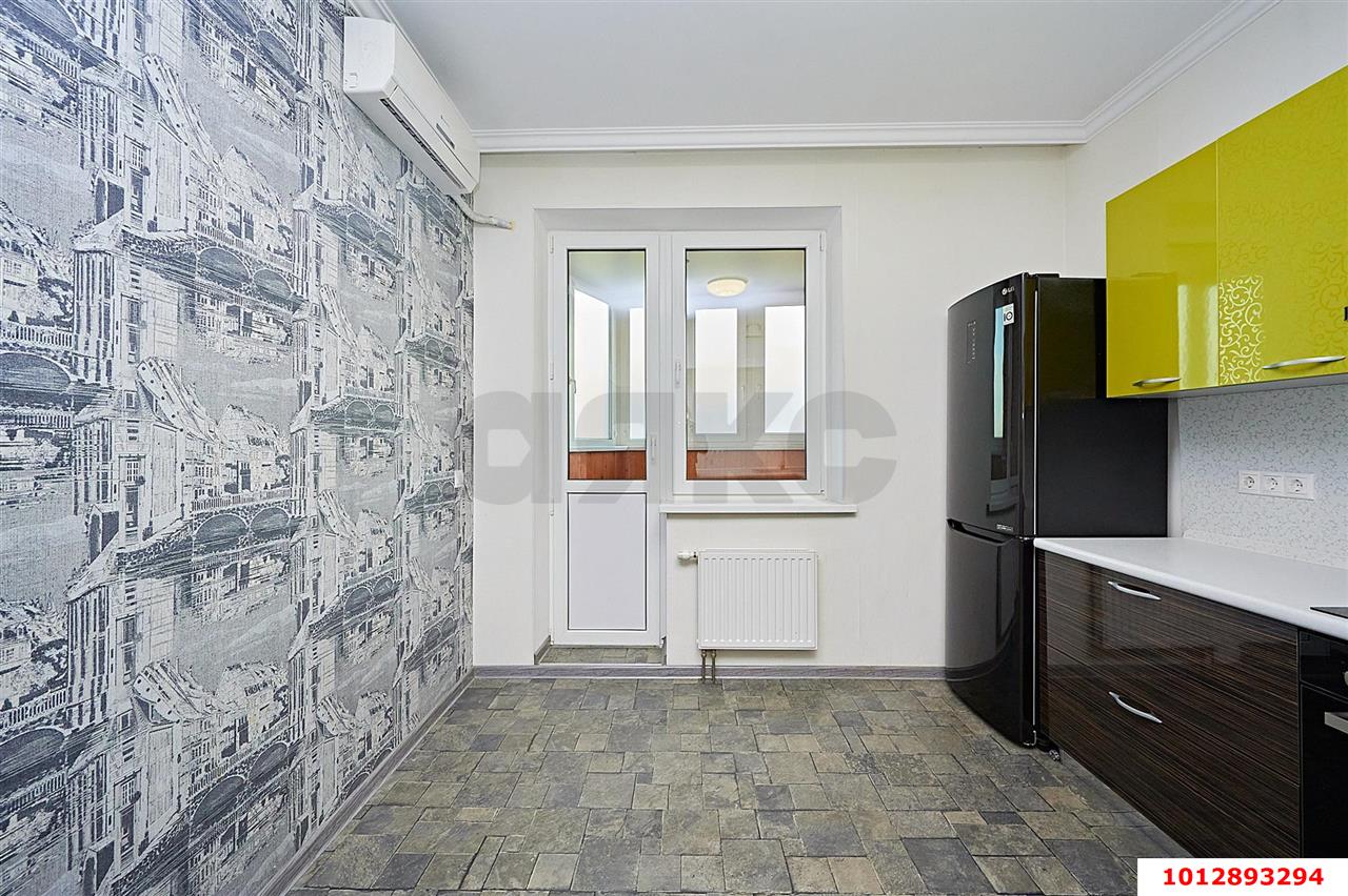 Фото №3: 1-комнатная квартира 45&nbsp;м², 23/24&nbsp;эт. - Краснодар, Центральный внутригородской округ, Черёмушки, мкр. ЖК Солнечный Остров, ул. Кубанская, 58