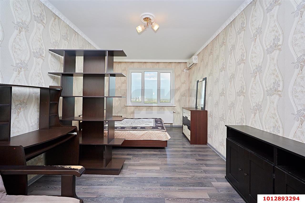 Фото №4: 1-комнатная квартира 45&nbsp;м², 23/24&nbsp;эт. - Краснодар, Центральный внутригородской округ, Черёмушки, мкр. ЖК Солнечный Остров, ул. Кубанская, 58