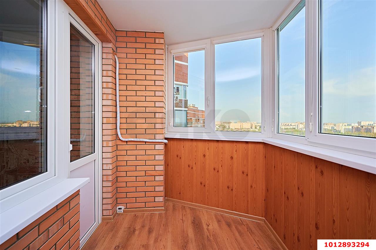 Фото №10: 1-комнатная квартира 45&nbsp;м², 23/24&nbsp;эт. - Краснодар, Центральный внутригородской округ, Черёмушки, мкр. ЖК Солнечный Остров, ул. Кубанская, 58