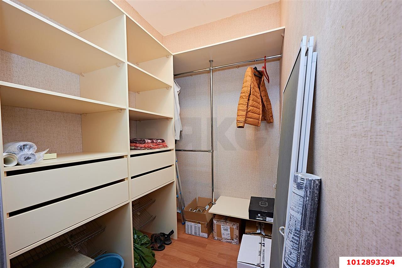 Фото №8: 1-комнатная квартира 45&nbsp;м², 23/24&nbsp;эт. - Краснодар, Центральный внутригородской округ, Черёмушки, мкр. ЖК Солнечный Остров, ул. Кубанская, 58