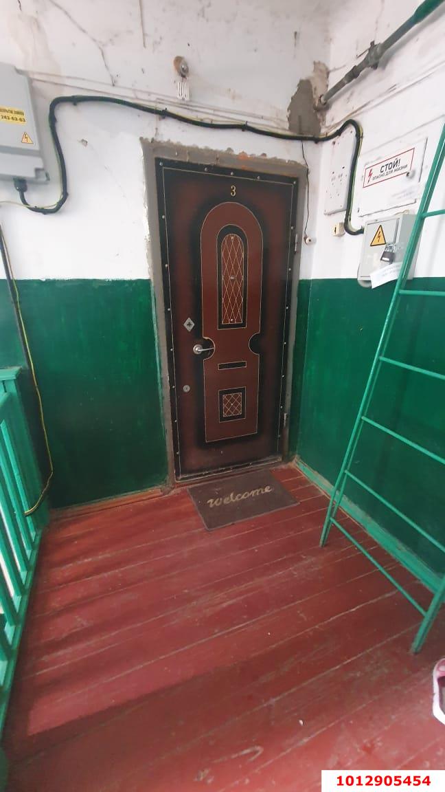 Фото №3: 2-комнатная квартира 42&nbsp;м², 2/2&nbsp;эт. - Краснодар, Карасунский внутригородской округ, мкр. Хлопчато-бумажный Комбинат, ул. Лизы Чайкиной, 9