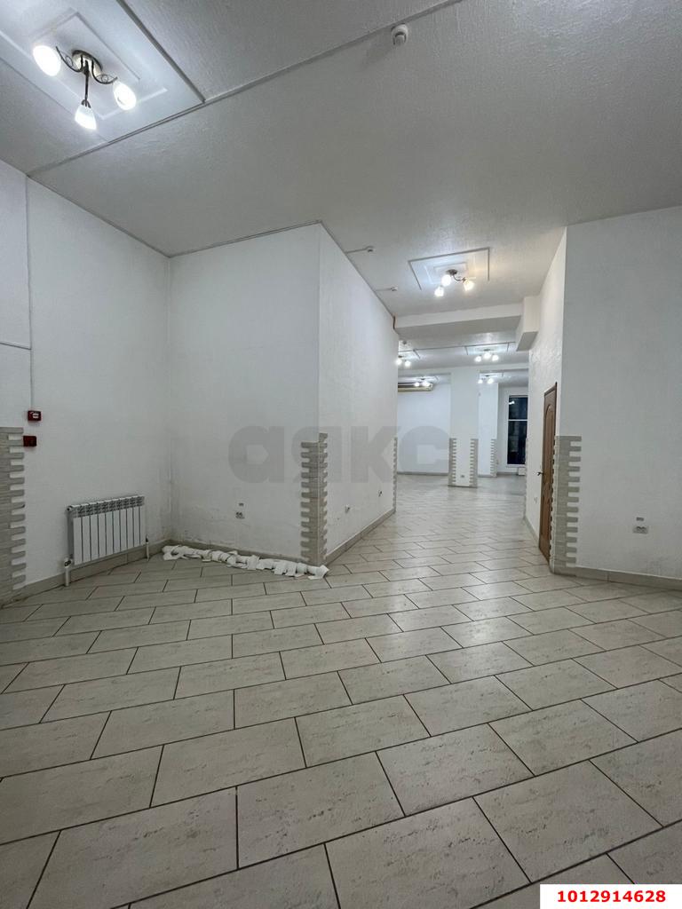 Фото №9: Торговое помещение 197&nbsp;м², 1/4&nbsp;эт. - Армавир, мкр. Родина, ул. Советской Армии, 36