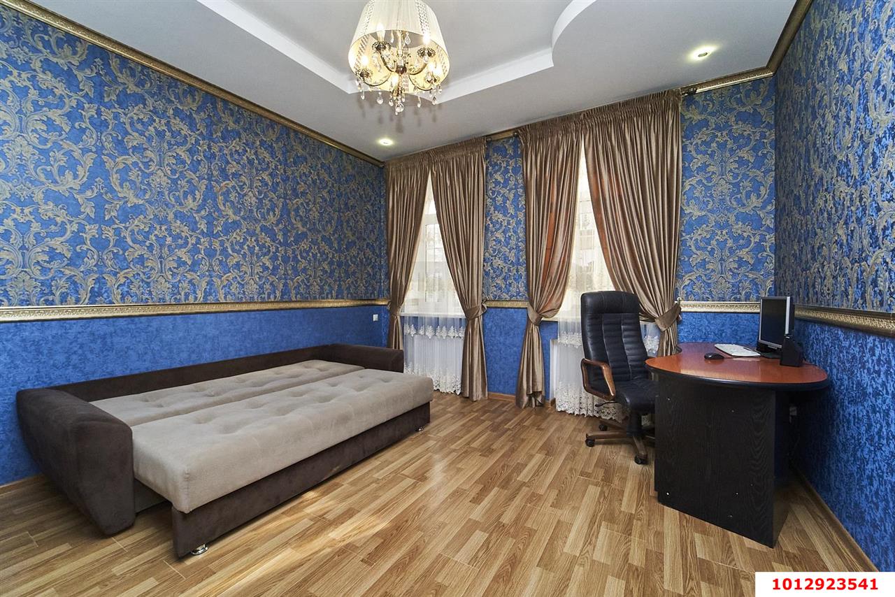 Фото №37: Дом 500&nbsp;м² + 8&nbsp;сот., 3&nbsp;эт. - Краснодар, Прикубанский внутригородской округ, Фестивальный, мкр. Солнечный