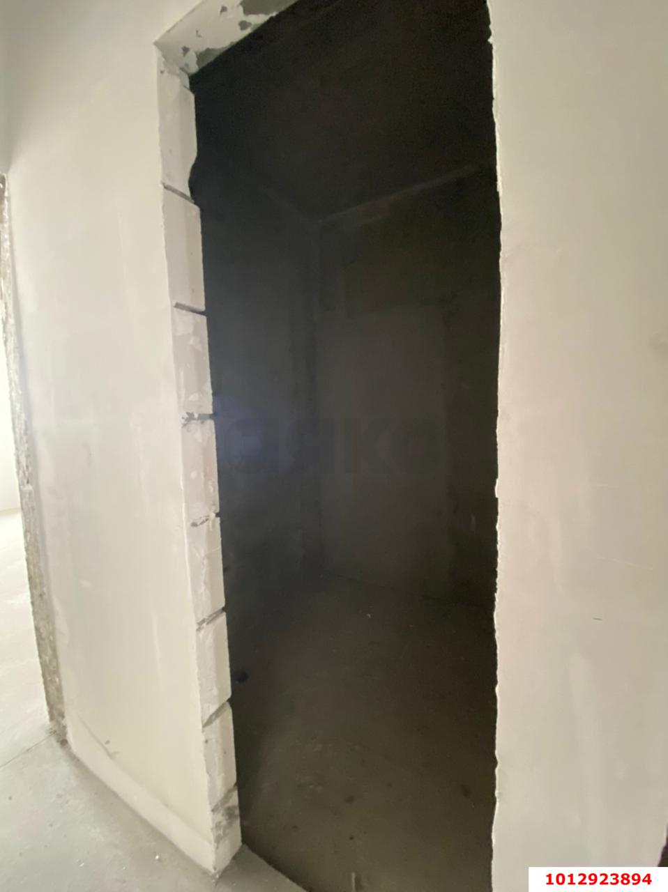 Фото №6: 2-комнатная квартира 55&nbsp;м², 18/24&nbsp;эт. - Краснодар, Прикубанский внутригородской округ, ЖК Славянка, мкр. Славянский, ул. Заполярная, 39к5
