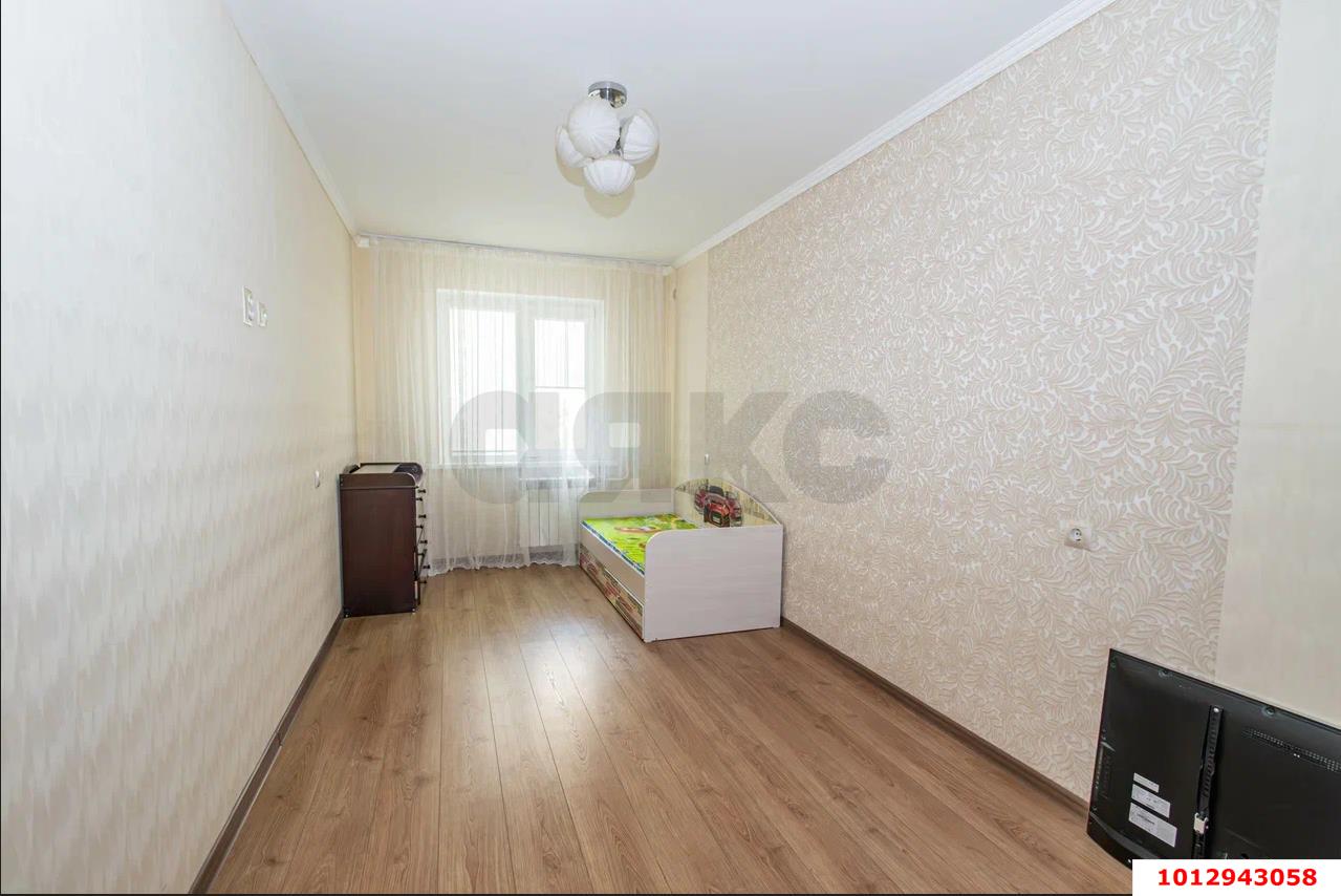 Фото №7: 2-комнатная квартира 46&nbsp;м², 4/5&nbsp;эт. - Краснодар, Центральный внутригородской округ, мкр. Центральный, ул. Леваневского, 191