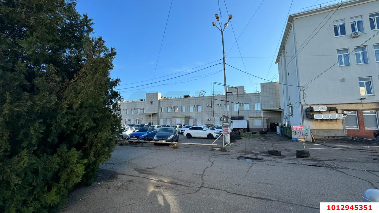 Фото №6: Торговое помещение 113&nbsp;м², 1/2&nbsp;эт. - Краснодар, Карасунский внутригородской округ, мкр. Хлопчато-бумажный Комбинат, ул. Сормовская, 7