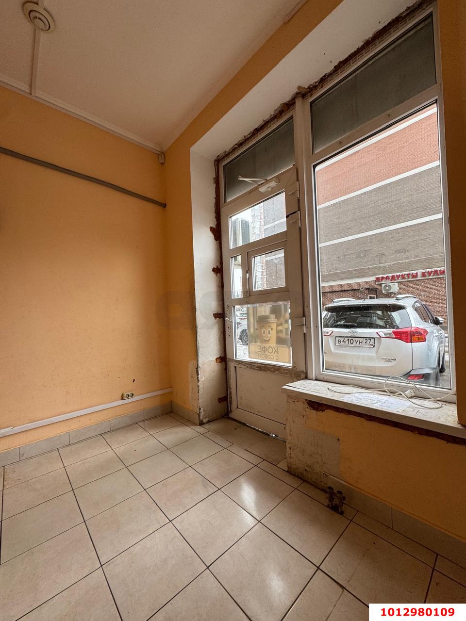 Фото №6: Торговое помещение 63&nbsp;м², 1/25&nbsp;эт. - Краснодар, Прикубанский внутригородской округ, мкр. 40 лет Победы, ул. имени 40-летия Победы