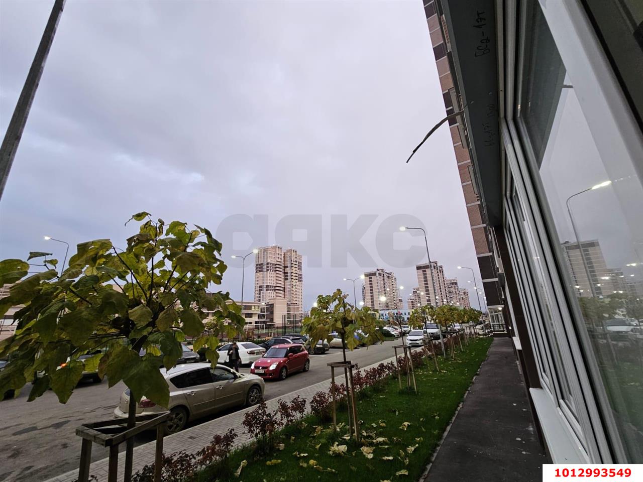 Фото №9: 2-комнатная квартира 52&nbsp;м², 1/18&nbsp;эт. - Краснодар, Прикубанский внутригородской округ, мкр. ЖК Красная Площадь, ул. им. Мурата Ахеджака, 12к1