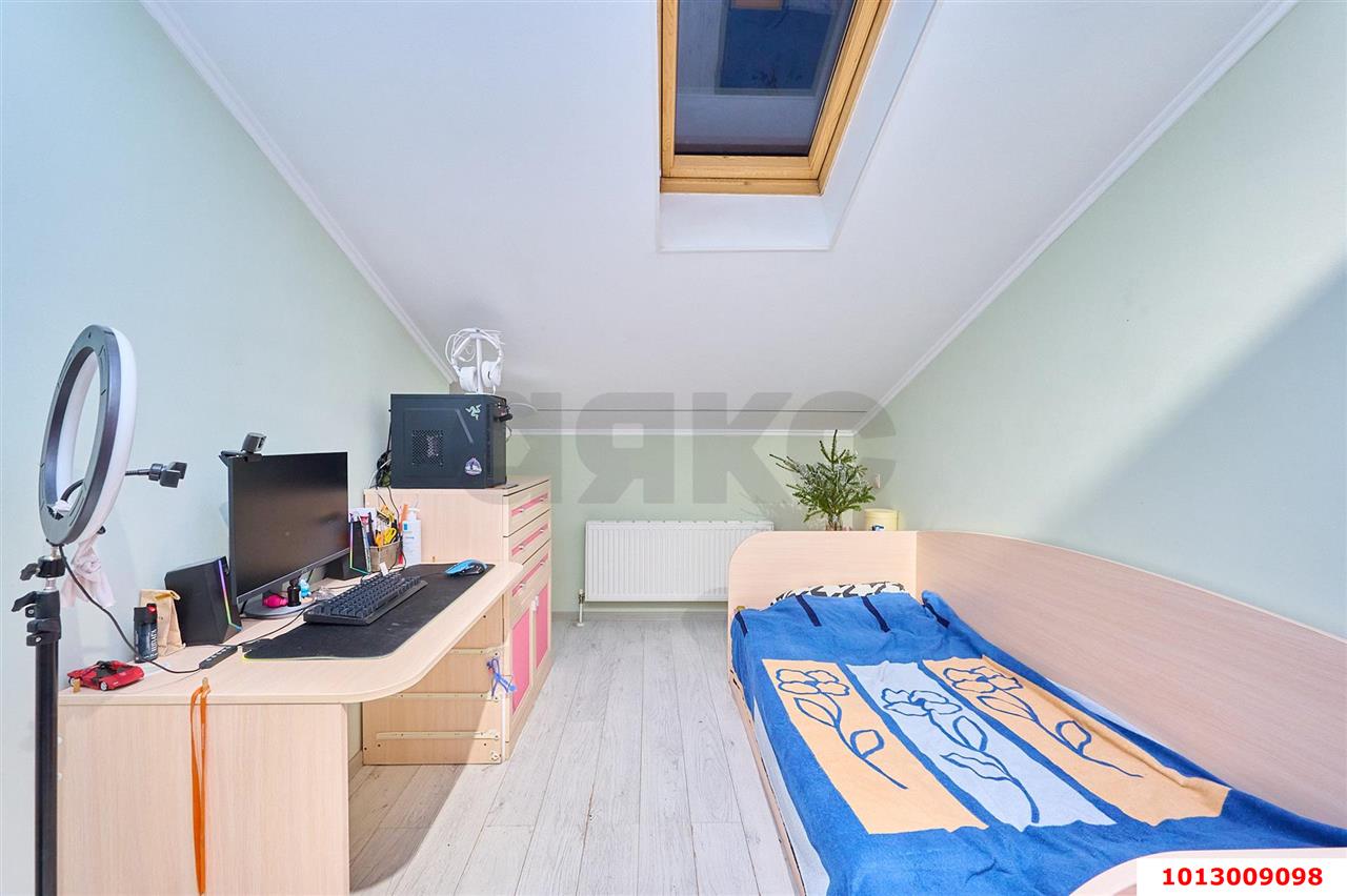 Фото №9: 3-комнатная квартира 67&nbsp;м², 5/5&nbsp;эт. - Краснодар, Прикубанский внутригородской округ, мкр. Музыкальный, ул. имени Сергея Есенина, 113