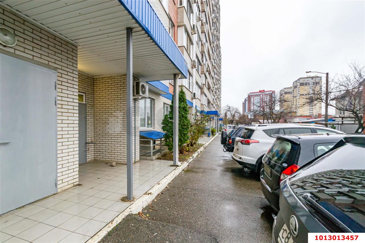 Фото №2: Офисное помещение 26&nbsp;м², 18&nbsp;эт. - Краснодар, Центральный внутригородской округ, ЖК Покровский, мкр. Центральный, ул. Фабричная, 10