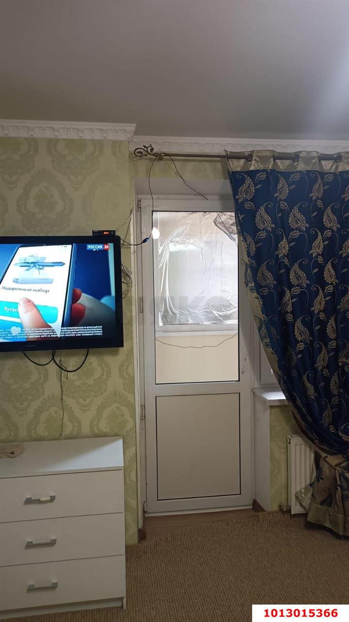 Фото №4: 1-комнатная квартира 45&nbsp;м², 3/17&nbsp;эт. - Краснодар, Прикубанский внутригородской округ, Музыкальный, ЖК Времена Года, мкр. имени Петра Метальникова, ул. Петра Метальникова, 5