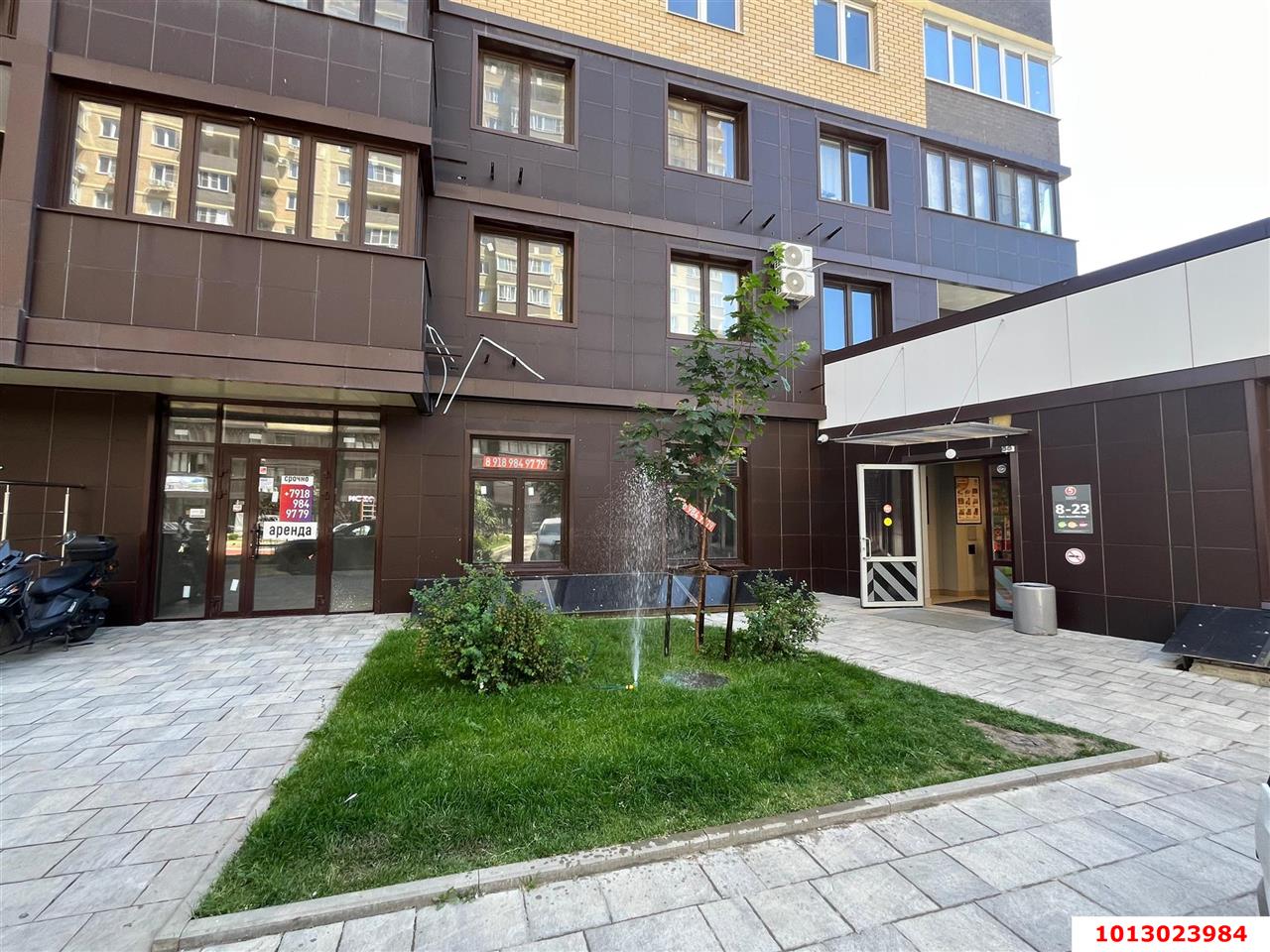 Фото №5: Торговое помещение 128&nbsp;м², 1/16&nbsp;эт. - Краснодар, Прикубанский внутригородской округ, мкр. жилой комплекс Ракурс, ул. имени Героя Ростовского, 8к4