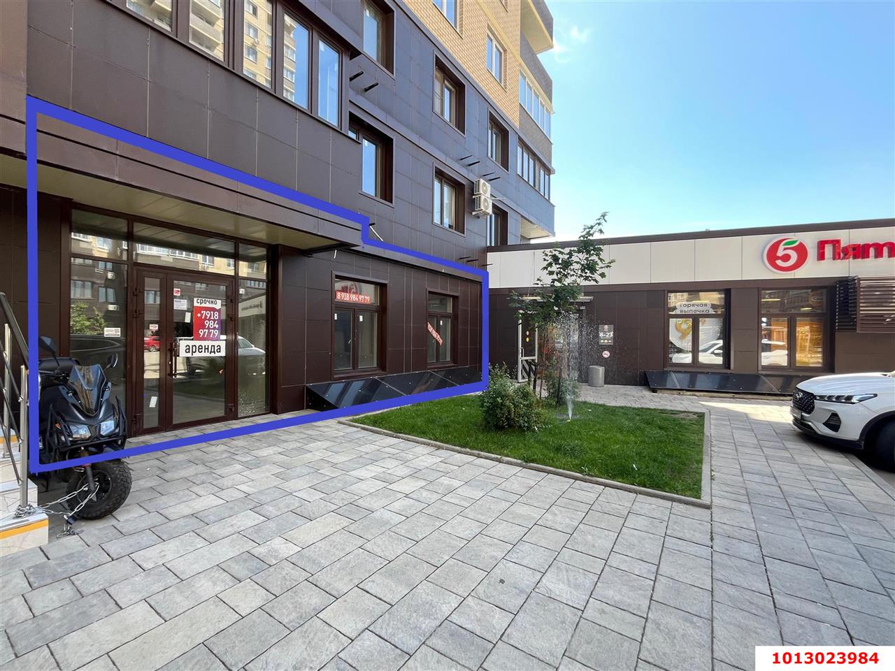 Фото №1: Торговое помещение 128&nbsp;м², 1/16&nbsp;эт. - Краснодар, Прикубанский внутригородской округ, мкр. жилой комплекс Ракурс, ул. имени Героя Ростовского, 8к4