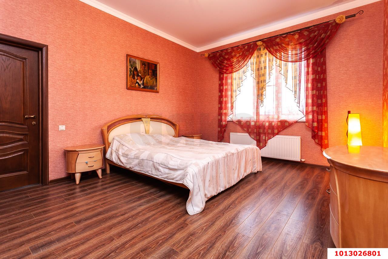Фото №7: Дом 325&nbsp;м² + 15.05&nbsp;сот., 2&nbsp;эт. - Старокорсунская, мкр. Карасунский внутригородской округ, ул. Набережная, 4