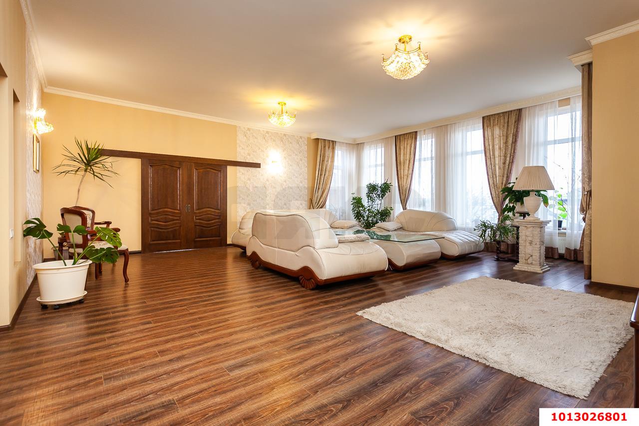 Фото №2: Дом 325&nbsp;м² + 15.05&nbsp;сот., 2&nbsp;эт. - Старокорсунская, мкр. Карасунский внутригородской округ, ул. Набережная, 4