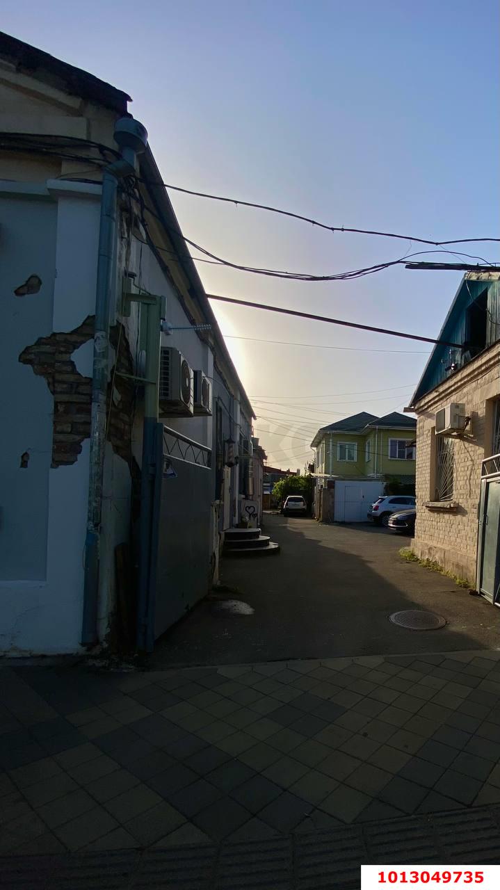Фото №2: Офисное помещение 80&nbsp;м², 2&nbsp;эт. - Краснодар, Центральный внутригородской округ, мкр. Центральный, ул. Митрофана Седина, 99