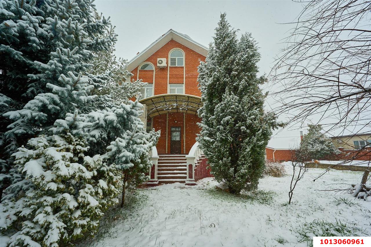 Фото №3: Дом 268&nbsp;м² + 16.5&nbsp;сот., 3&nbsp;эт. - Елизаветинская, мкр. Прикубанский внутригородской округ, пр-д Пролетарский, 4