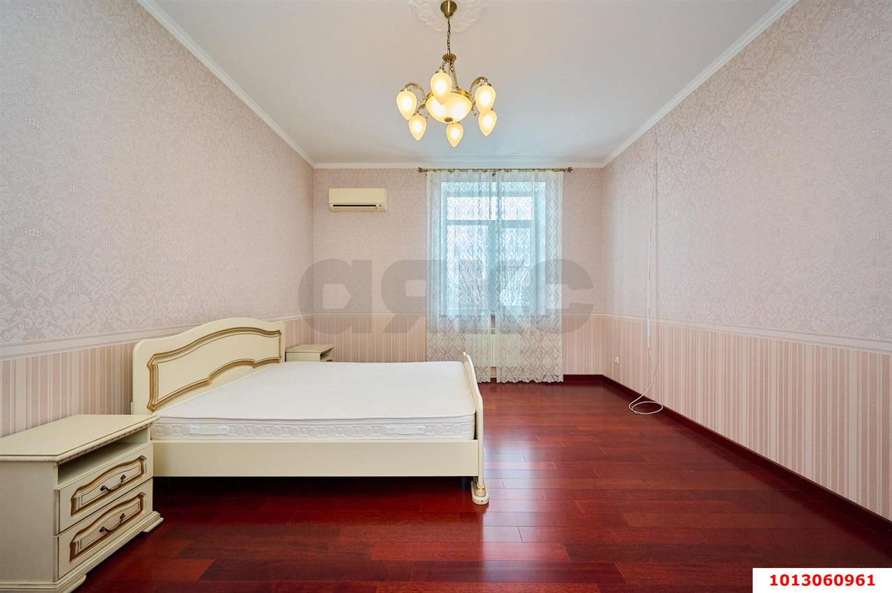 Фото №10: Дом 268&nbsp;м² + 16.5&nbsp;сот., 3&nbsp;эт. - Елизаветинская, мкр. Прикубанский внутригородской округ, пр-д Пролетарский, 4
