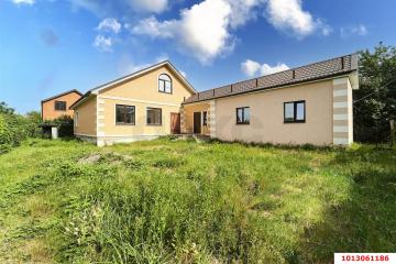 Фото №1: Дом 115 м² + 4.8 сот., 1 эт. - Краснодар, мкр. Краевая Клиническая Больница, ул. 2-я Российская