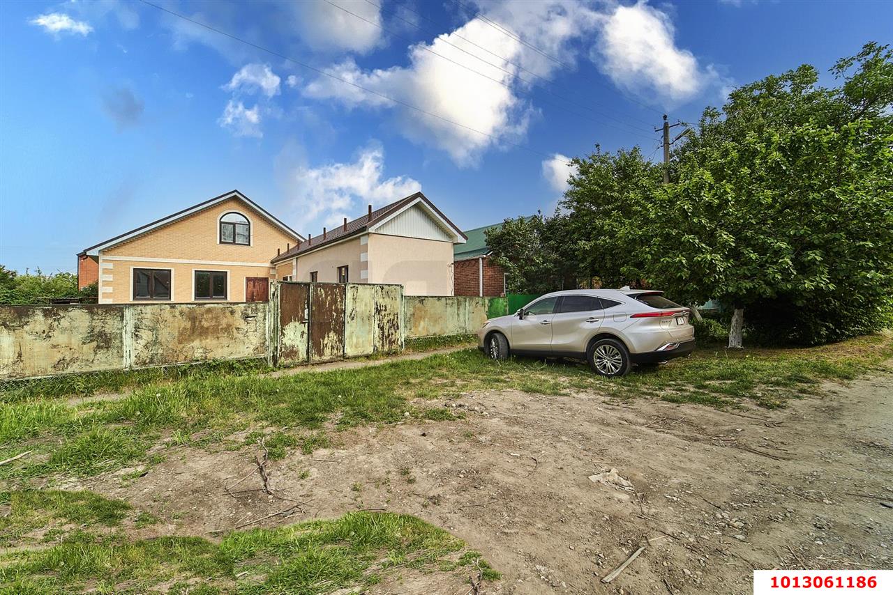Фото №4: Дом 115&nbsp;м² + 4.8&nbsp;сот., 1&nbsp;эт. - Краснодар, Прикубанский внутригородской округ, мкр. Краевая Клиническая Больница, ул. 2-я Российская