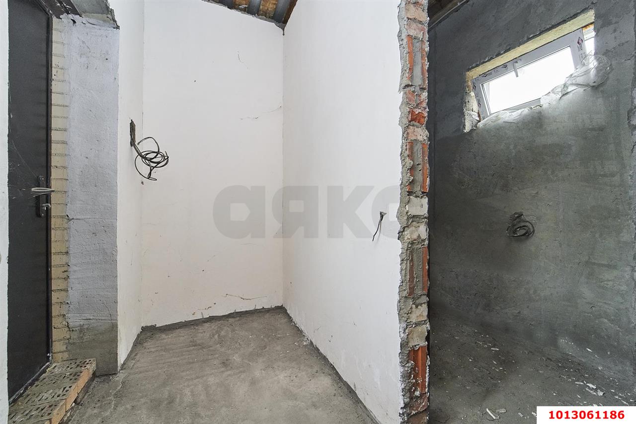 Фото №5: Дом 115&nbsp;м² + 4.8&nbsp;сот., 1&nbsp;эт. - Краснодар, Прикубанский внутригородской округ, мкр. Краевая Клиническая Больница, ул. 2-я Российская