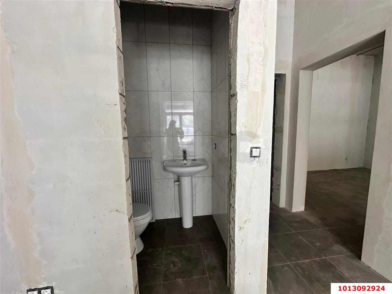 Фото №5: Торговое помещение 46&nbsp;м², 1/16&nbsp;эт. - Краснодар, Прикубанский внутригородской округ, мкр. жилой комплекс Ракурс, ул. имени Героя Ростовского, 8к3