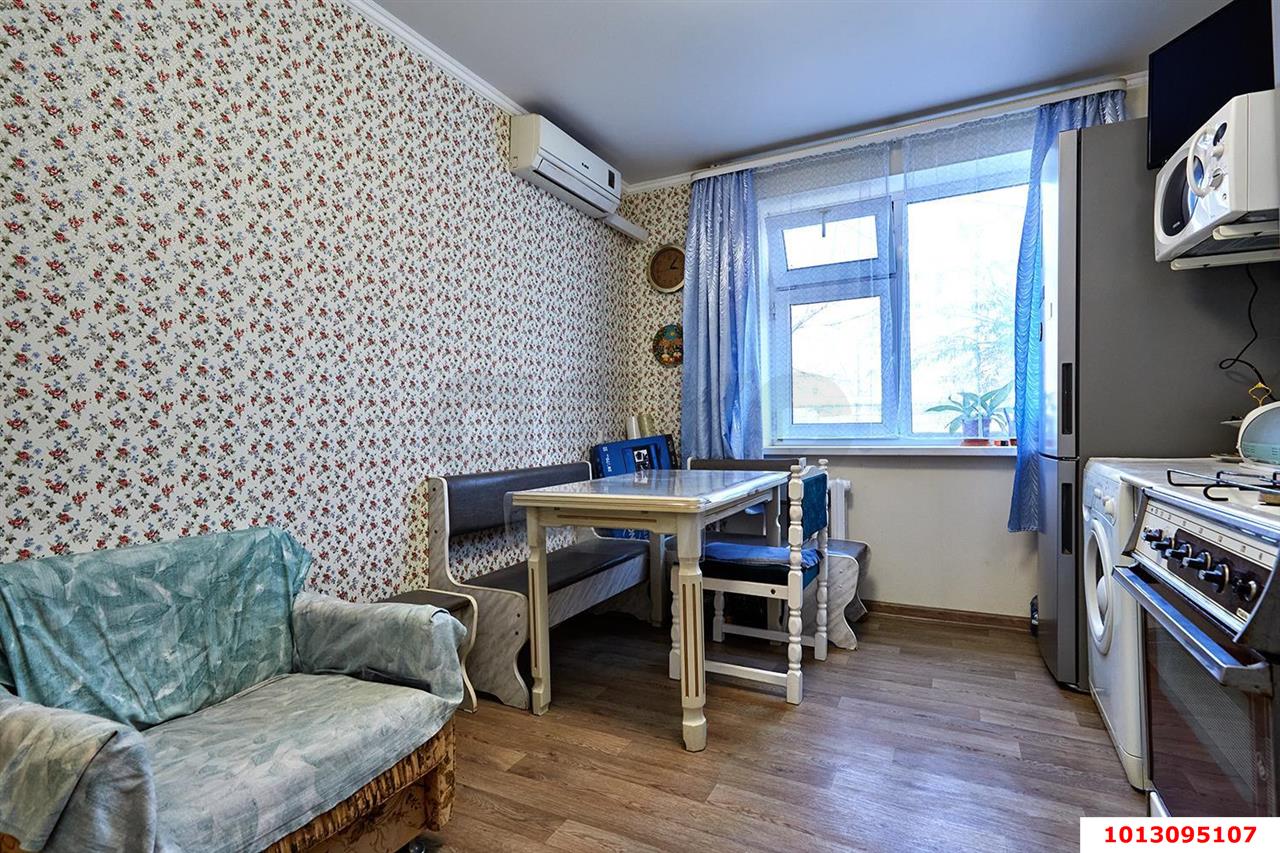 Фото №4: 2-комнатная квартира 52&nbsp;м², 1/3&nbsp;эт. - Яблоновский, ул. Космическая, 39