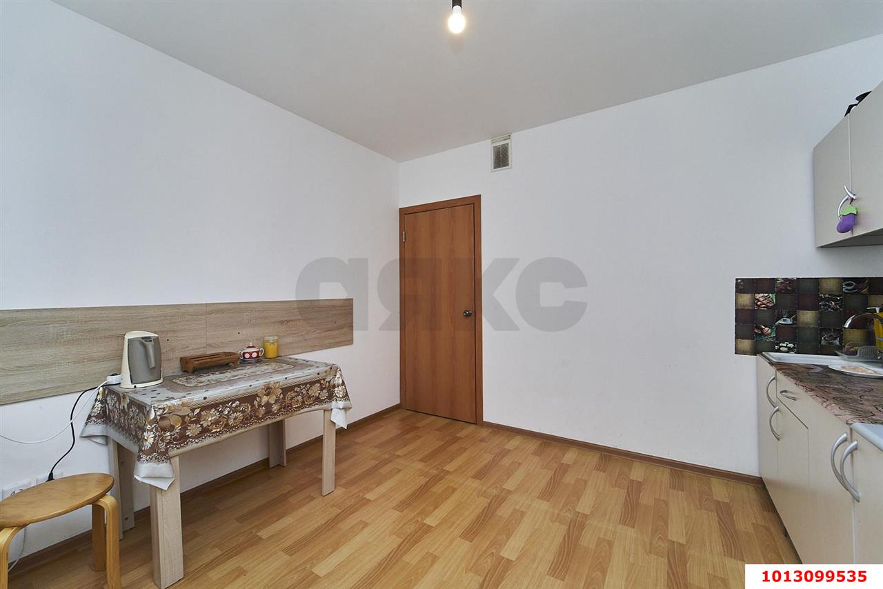 Фото №4: 2-комнатная квартира 70&nbsp;м², 9/16&nbsp;эт. - Краснодар, Прикубанский внутригородской округ, мкр. Микрохирургии глаза, ул. Академика Лукьяненко, 10