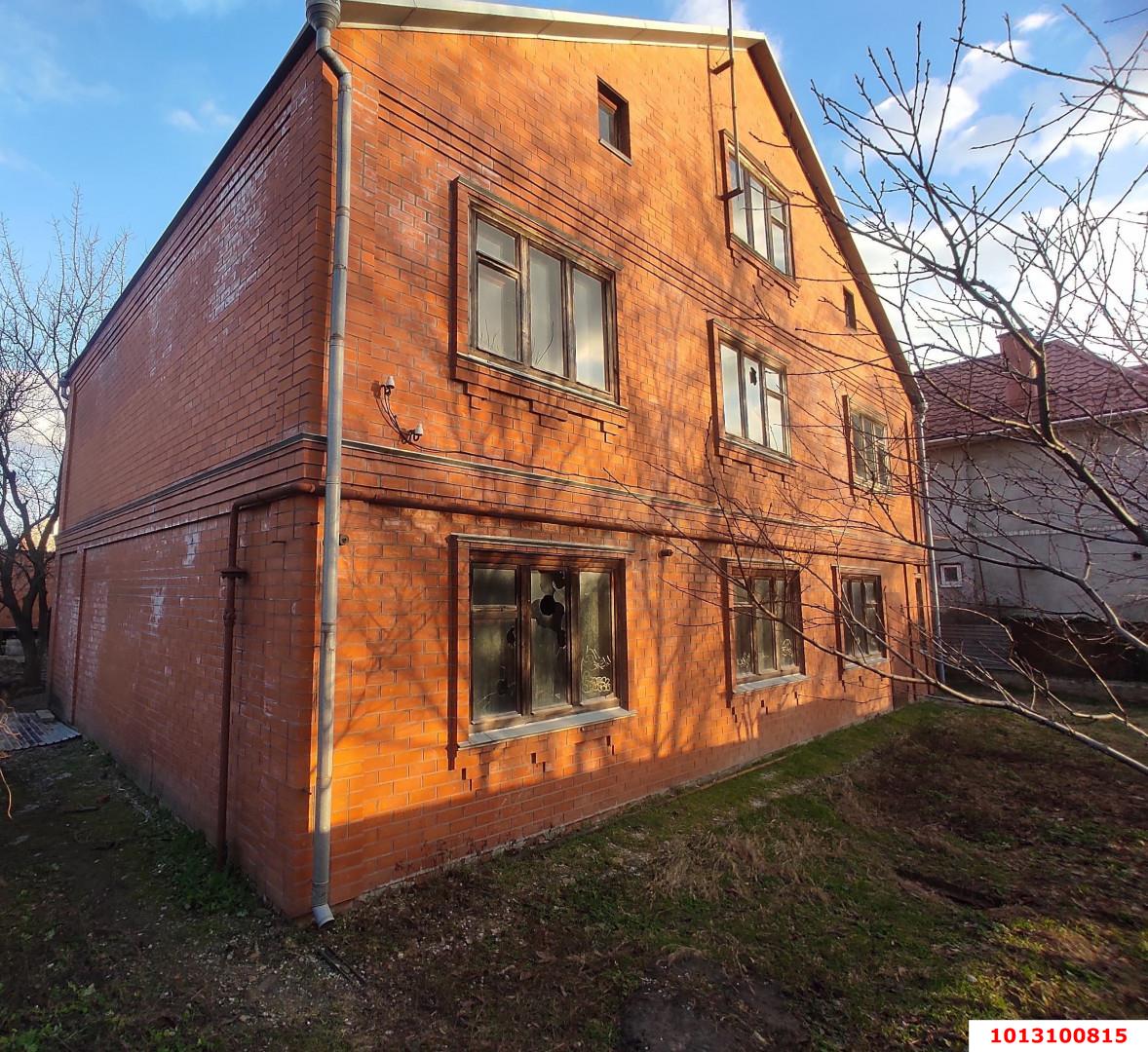 Фото №2: Дом 325&nbsp;м² + 7&nbsp;сот., 3&nbsp;эт. - Краснодар, Прикубанский внутригородской округ, Калинино, Завод Радиоизмерительных Приборов, Ростовское Шоссе, ж/м Тополиный, ул. Компрессорная, 2