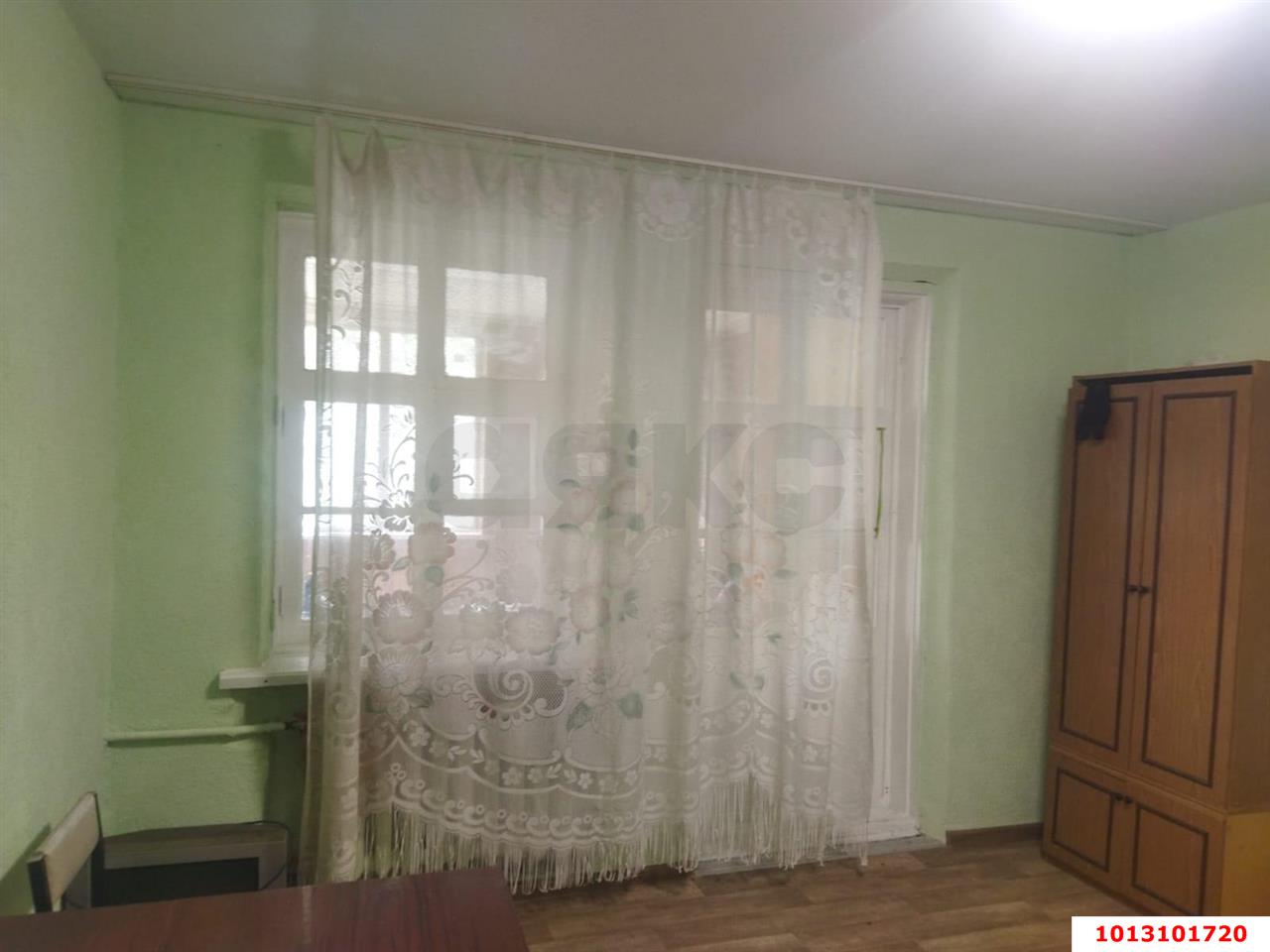 Фото №1: Комната 32&nbsp;м², 1/2&nbsp;эт. - Краснодар, Карасунский внутригородской округ, мкр. Камвольно-суконный Комбинат, ул. Онежская, 18