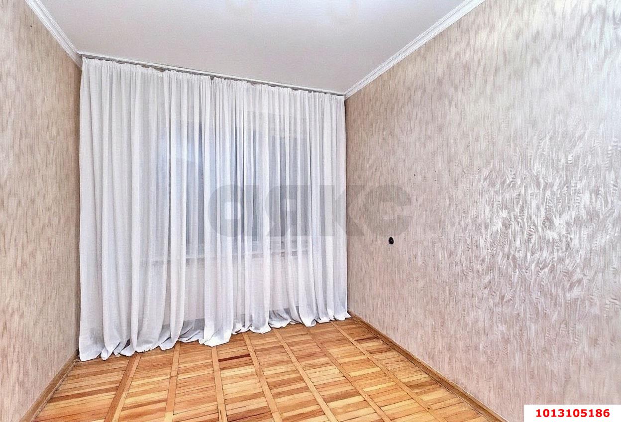Фото №8: 4-комнатная квартира 78&nbsp;м², 4/9&nbsp;эт. - Краснодар, Прикубанский внутригородской округ, мкр. Фестивальный, ул. имени Тургенева, 183