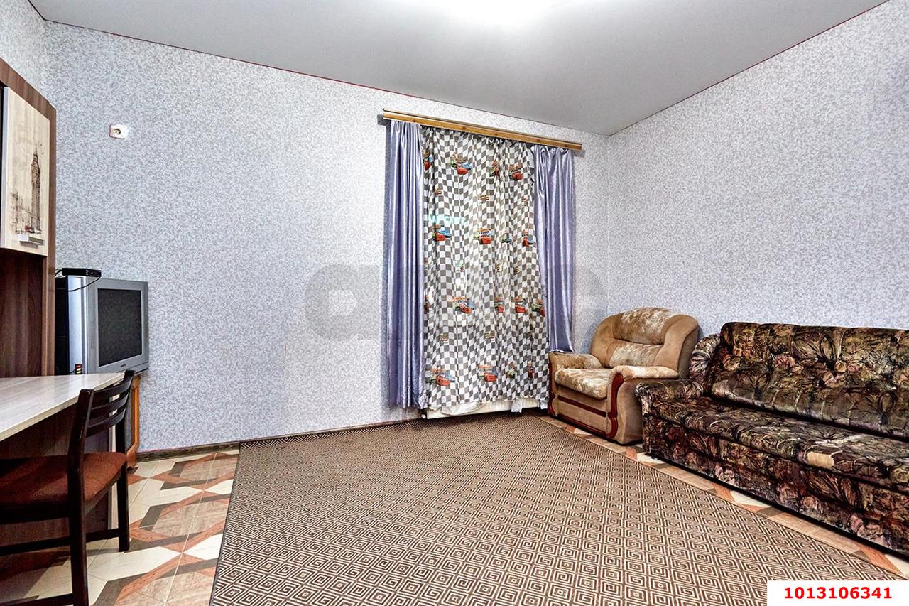 Фото №2: 3-комнатная квартира 90&nbsp;м², 2/3&nbsp;эт. - Яблоновский, пер. 1-й  Гагарина, 3