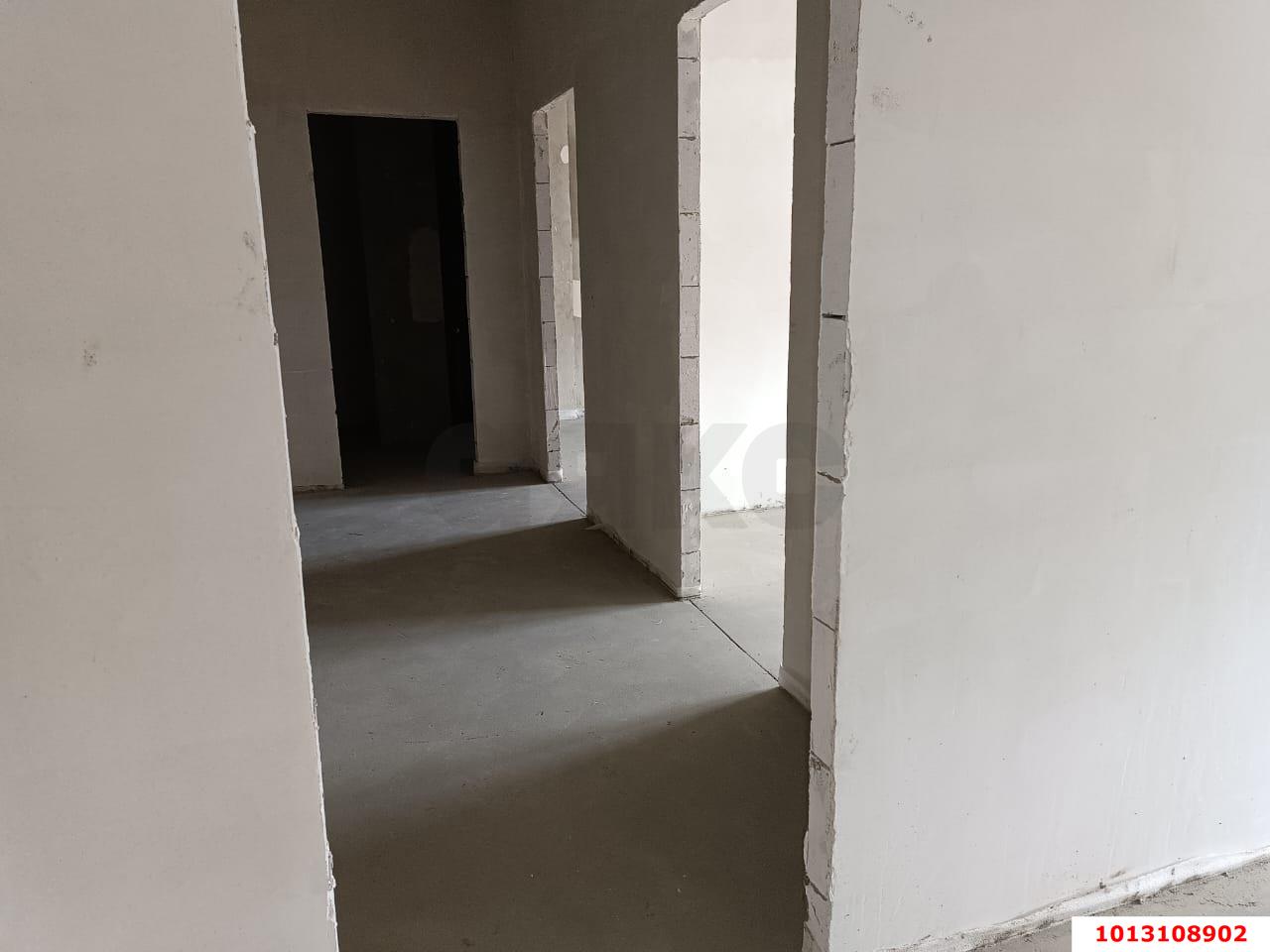 Фото №3: 2-комнатная квартира 51&nbsp;м², 5/5&nbsp;эт. - Краснодар, Прикубанский внутригородской округ, мкр. ЖК Дубровка, ул. Беговая, 56к2