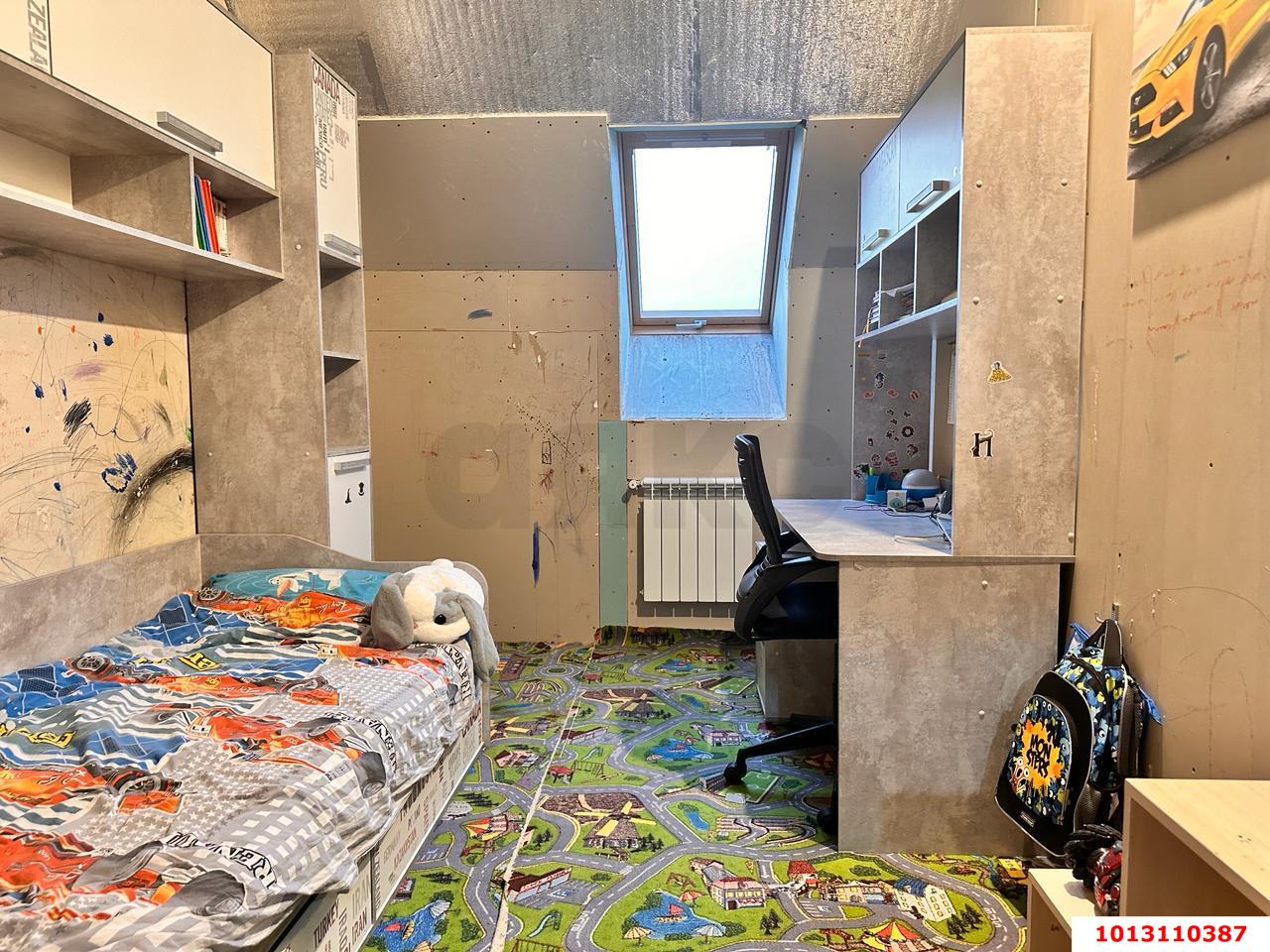 Фото №13: Дом 148&nbsp;м² + 2&nbsp;сот., 2&nbsp;эт. - Динская, мкр. Северный, ул. 70 лет Октября, 74/1И