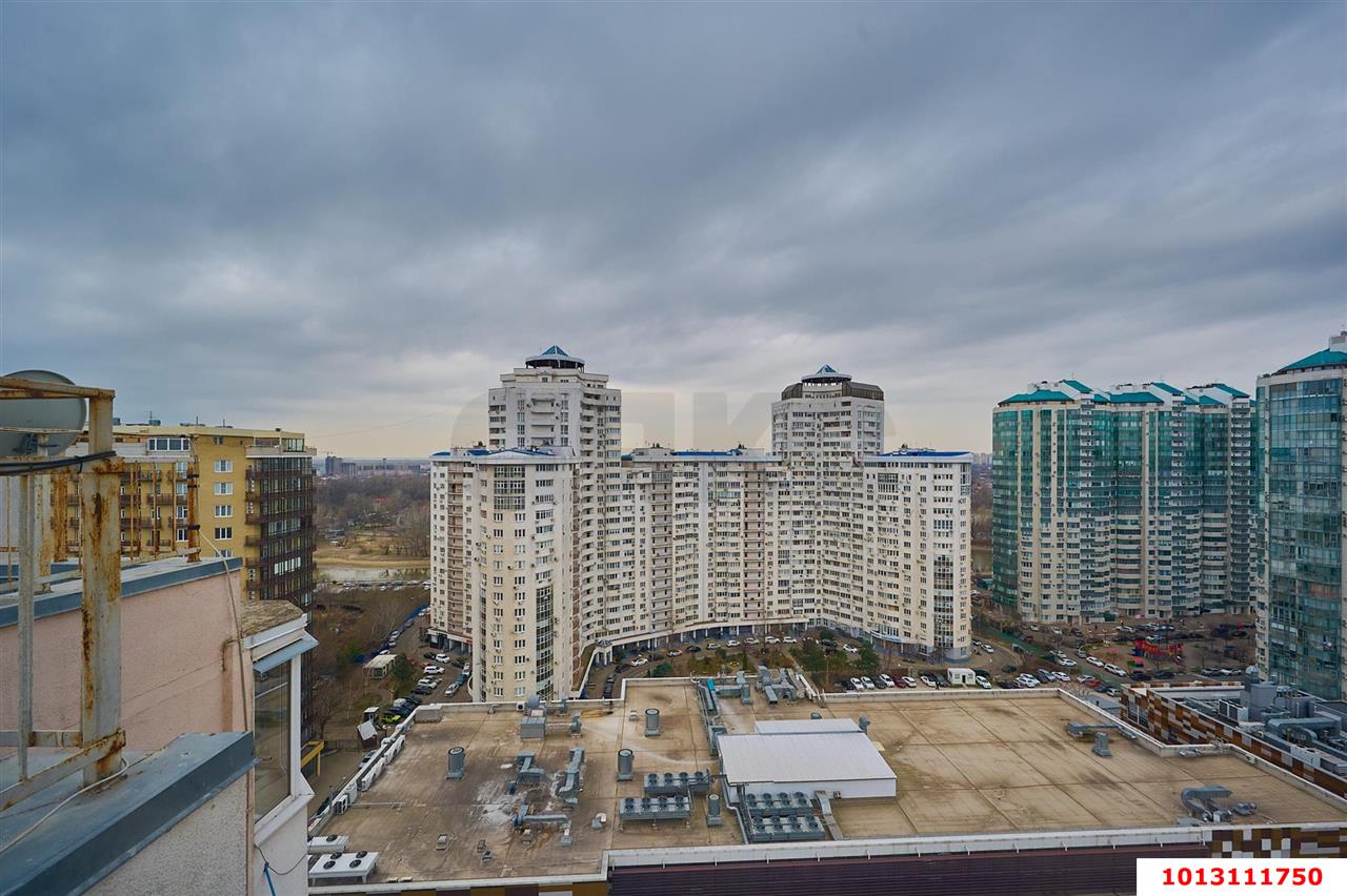 Фото №15: 2-комнатная квартира 76&nbsp;м², 18/19&nbsp;эт. - Краснодар, Западный внутригородской округ, мкр. Центральный, ул. Кубанская набережная, 64