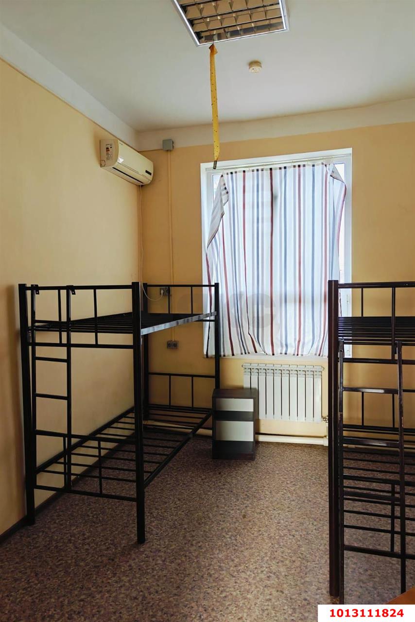 Фото №5: Отдельное здание 2200&nbsp;м², 1/3&nbsp;эт. - Варениковская, ул. Карла Маркса, 116