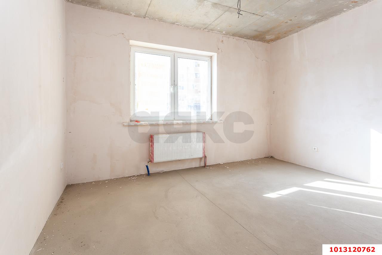 Фото №6: 2-комнатная квартира 60&nbsp;м², 1/16&nbsp;эт. - Краснодар, Западный внутригородской округ, мкр. Юбилейный, ул. 70-летия Октября, 1/2