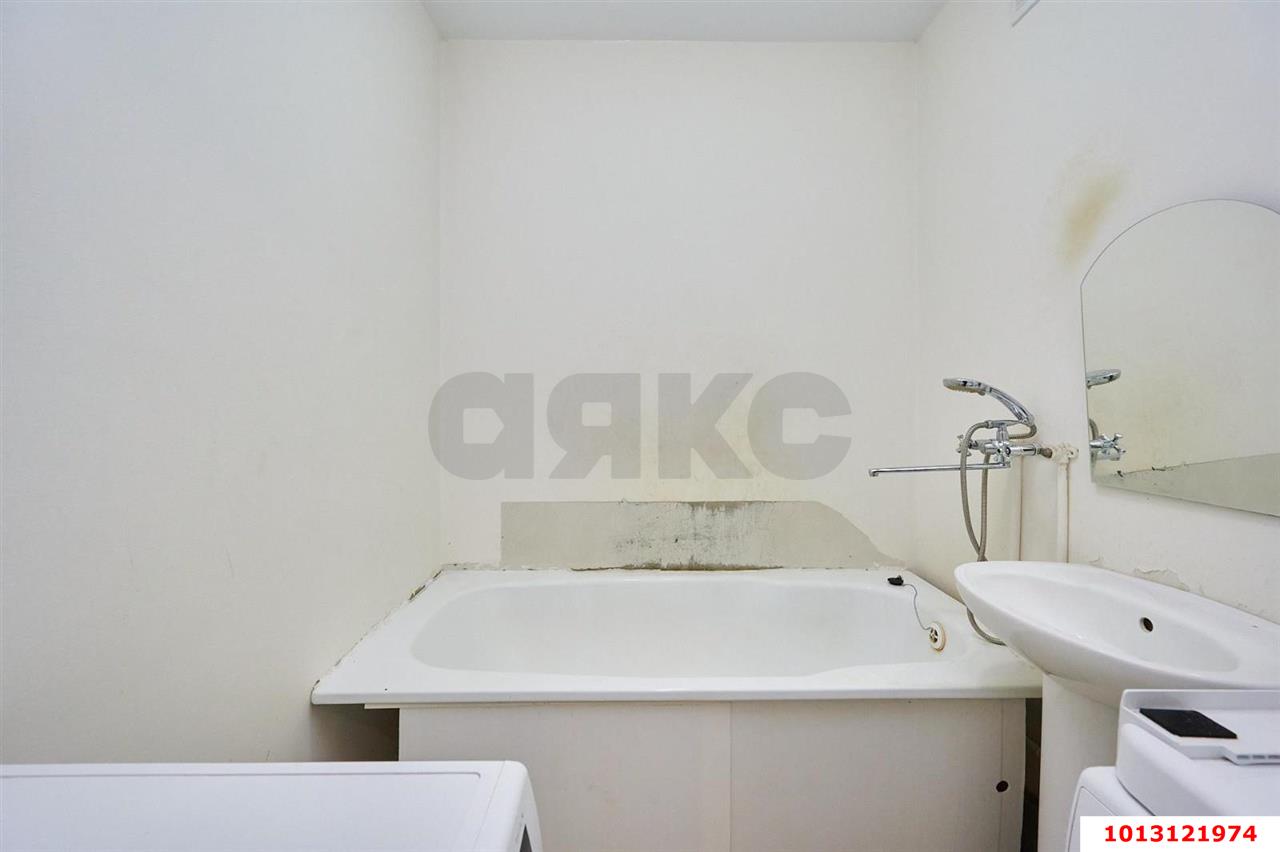 Фото №8: 3-комнатная квартира 80&nbsp;м², 9/12&nbsp;эт. - Краснодар, Прикубанский внутригородской округ, мкр. Молодёжный, ул. Дубравная, 15