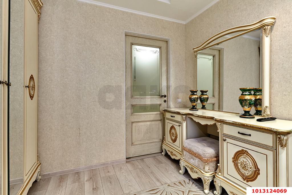 Фото №8: 3-комнатная квартира 65&nbsp;м², 7/17&nbsp;эт. - Краснодар, Прикубанский внутригородской округ, Музыкальный, ЖК Времена Года, мкр. имени Петра Метальникова, ул. Петра Метальникова, 5к1