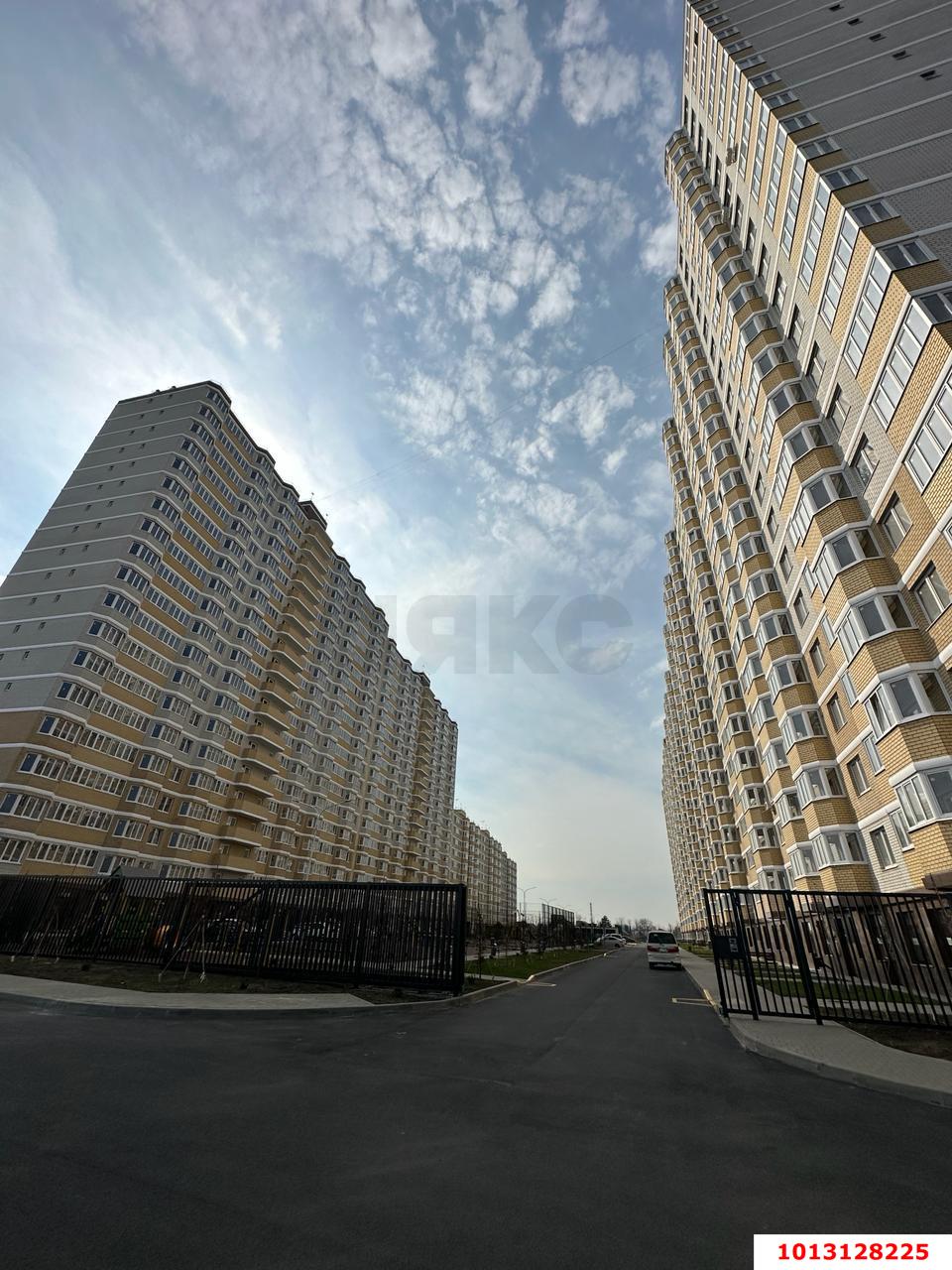 Фото №8: Офисное помещение 22&nbsp;м², 1/19&nbsp;эт. - Краснодар, Прикубанский внутригородской округ, Славянский, мкр. Светлоград, ул. Красных Партизан, 1/4к3