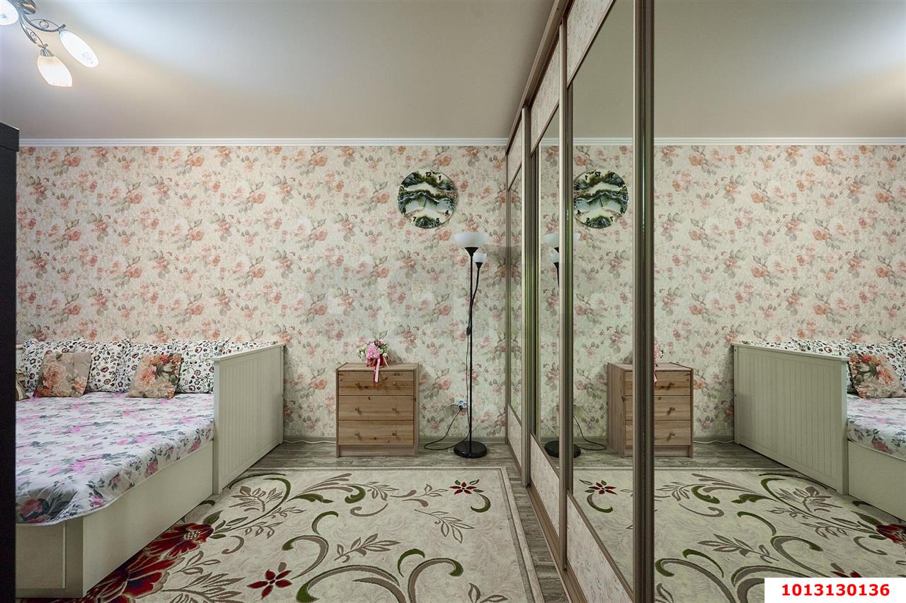 Фото №11: 2-комнатная квартира 58&nbsp;м², 2/6&nbsp;эт. - Краснодар, Прикубанский внутригородской округ, мкр. Музыкальный, ул. имени Сергея Есенина, 98