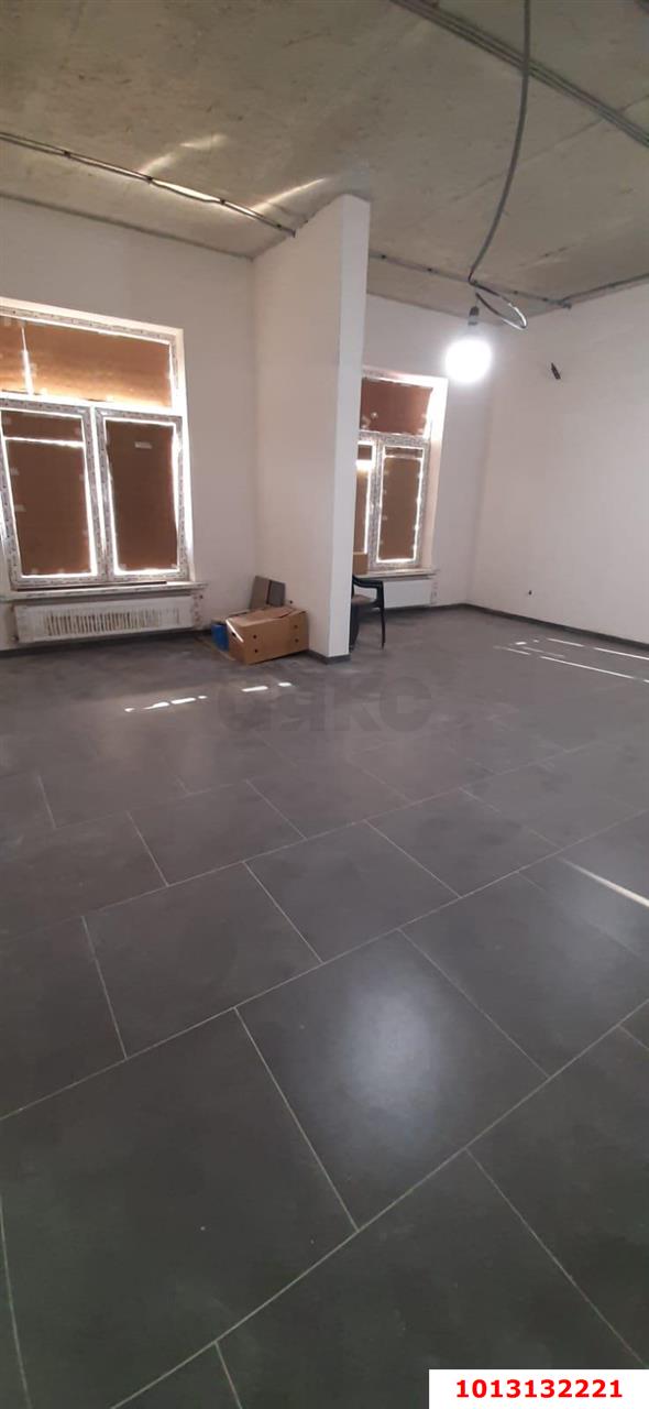 Фото №5: Торговое помещение 53&nbsp;м², 1/16&nbsp;эт. - Краснодар, Прикубанский внутригородской округ, мкр. жилой комплекс Ракурс, ул. имени Героя Ростовского, 8к7