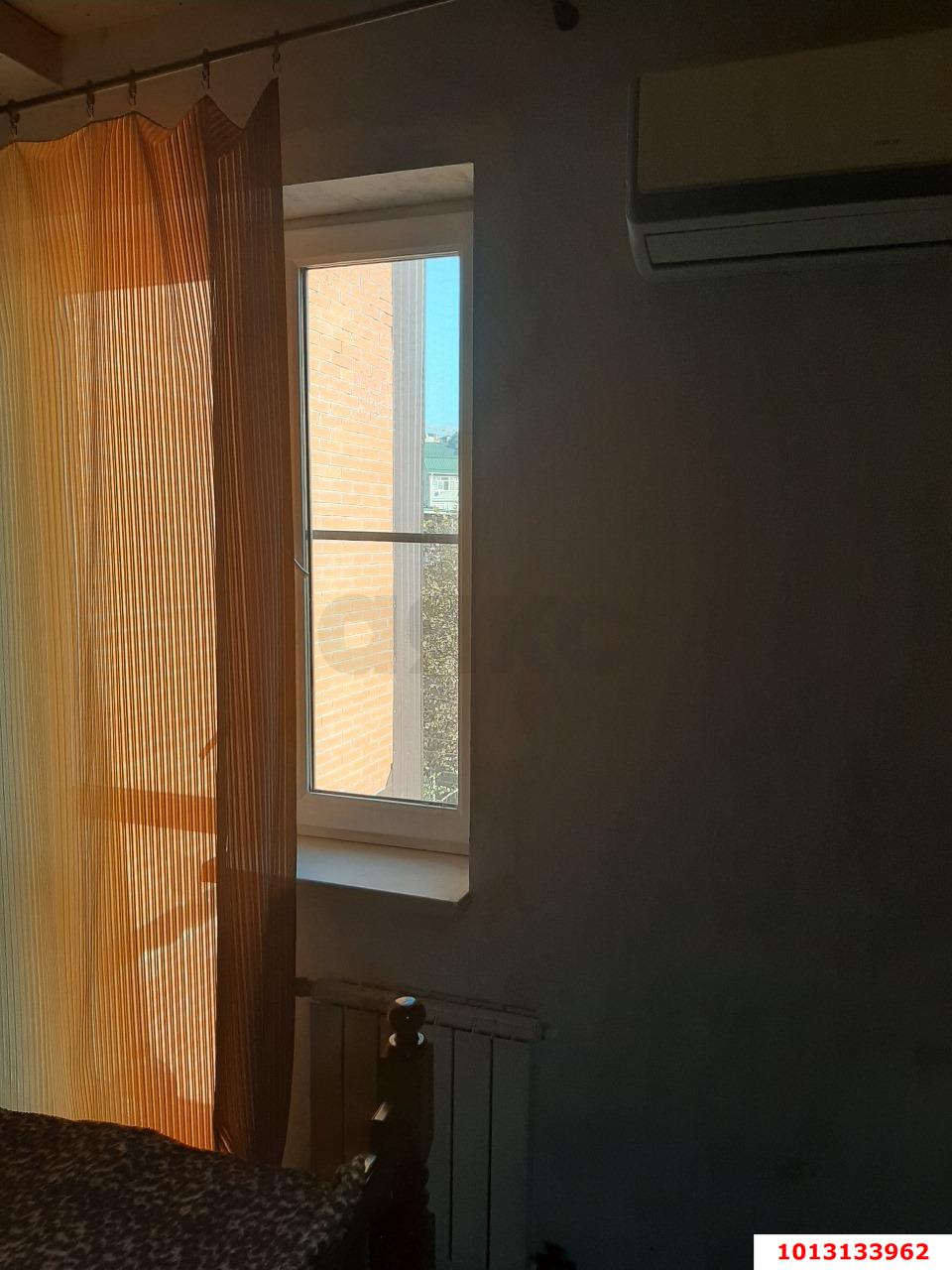 Фото №8: 3-комнатная квартира 102&nbsp;м², 3/4&nbsp;эт. - Краснодар, Прикубанский внутригородской округ, мкр. Музыкальный, ул. Дементия Красюка, 45