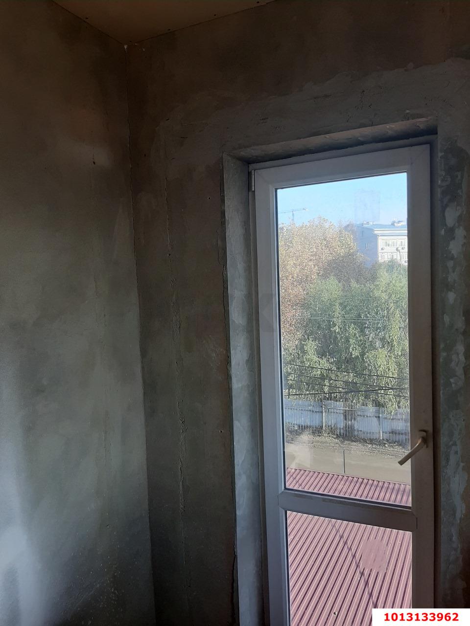Фото №7: 3-комнатная квартира 102&nbsp;м², 3/4&nbsp;эт. - Краснодар, Прикубанский внутригородской округ, мкр. Музыкальный, ул. Дементия Красюка, 45