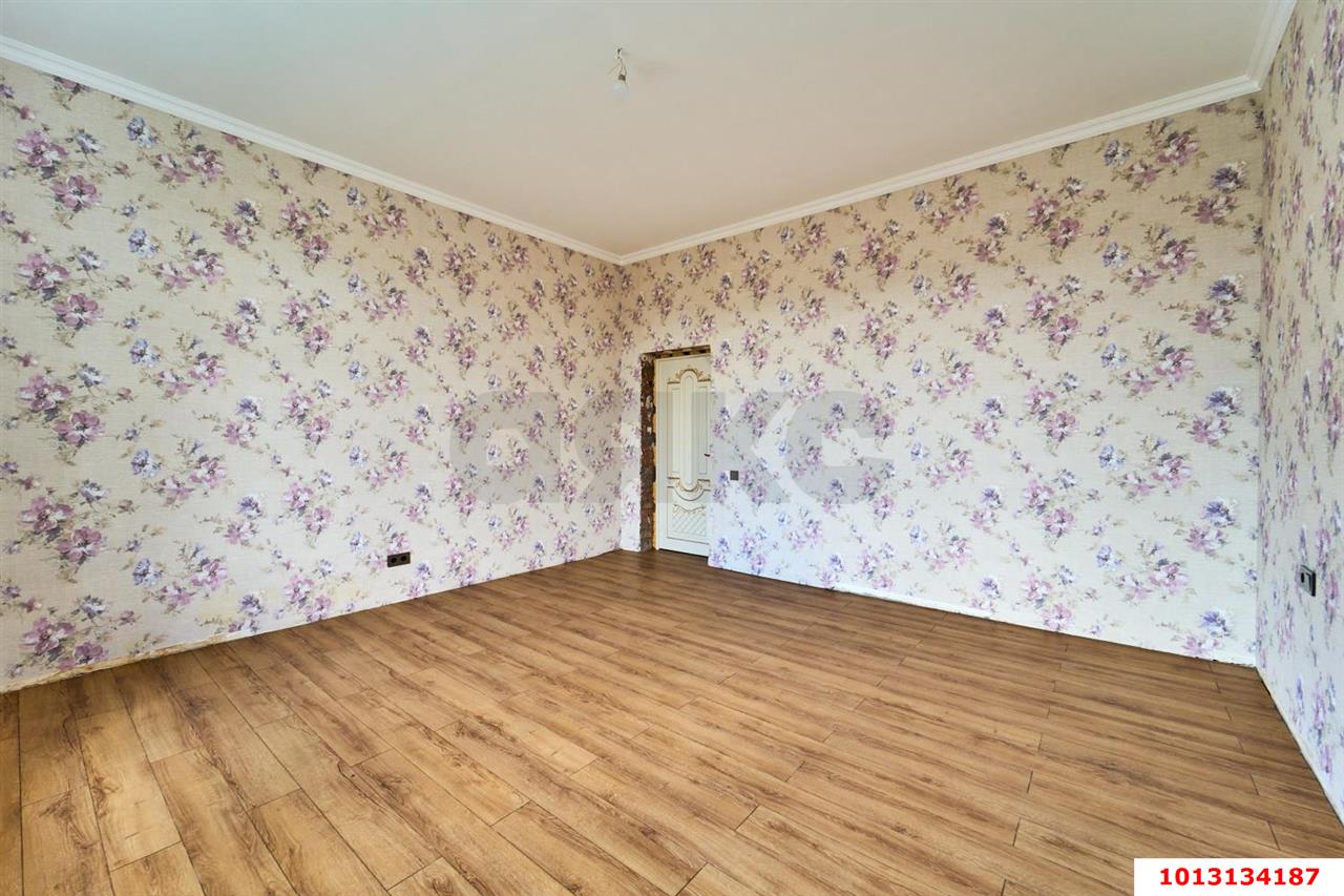 Фото №18: Дом 343&nbsp;м² + 10&nbsp;сот., 2&nbsp;эт. - Краснодар, Прикубанский внутригородской округ, Калинино, мкр. Завод Радиоизмерительных Приборов, ул. Братьев Черников, 12