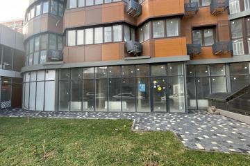 Фото №1: Торговое помещение 130&nbsp;м², 1/24&nbsp;эт. - Краснодар, мкр. жилой комплекс Россинский Парк, ул. Командорская, 15/1