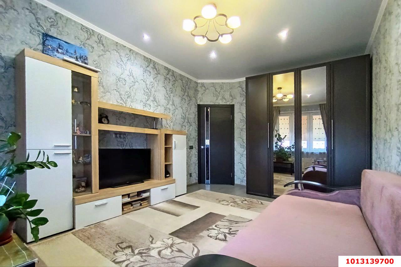 Фото №1: 1-комнатная квартира 40&nbsp;м², 4/18&nbsp;эт. - Краснодар, Карасунский внутригородской округ, мкр. жилой комплекс Рассвет, ул. Гидростроителей, 67