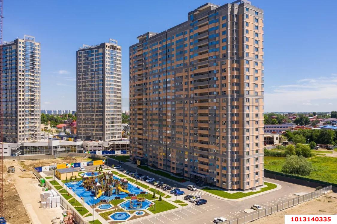 Фото №1: 1-комнатная квартира 40&nbsp;м², 18/24&nbsp;эт. - Краснодар, Карасунский внутригородской округ, мкр. ЖК Сказка Град, ул. имени В.Н. Мачуги, 166А