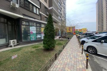 Фото №1: Торговое помещение 86 м², 1/24 эт. - Краснодар, мкр. ЖК Выше, ул. Евгении Жигуленко, 25к2