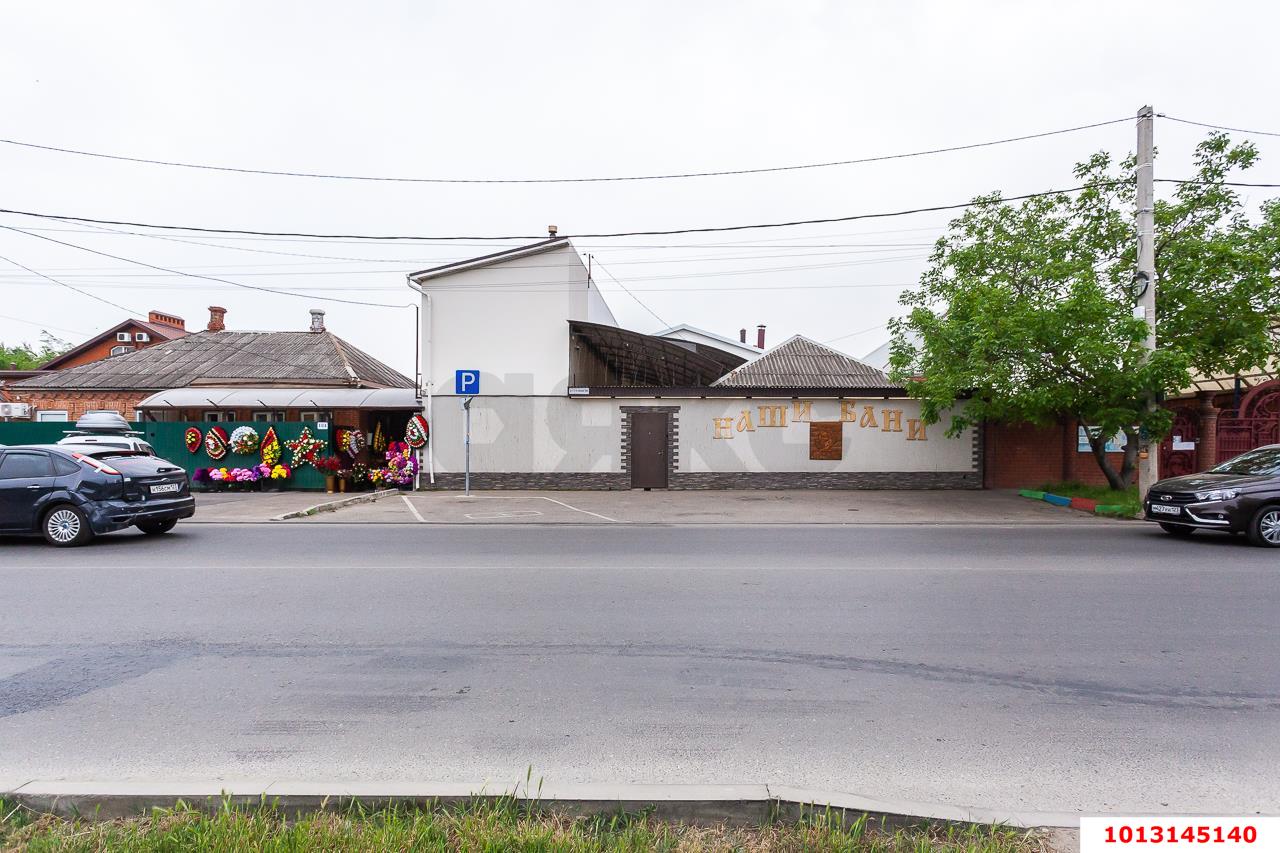 Фото №5: Отдельное здание 459&nbsp;м², 1/2&nbsp;эт. - Краснодар, Прикубанский внутригородской округ, мкр. Славянский, ул. 2-я Линия, 182